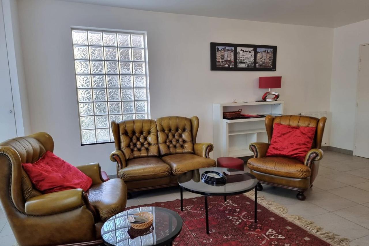 Chez Lou Et Dan 4P Apartment With Balcony Elevator And Secure Parking Honfleur Esterno foto