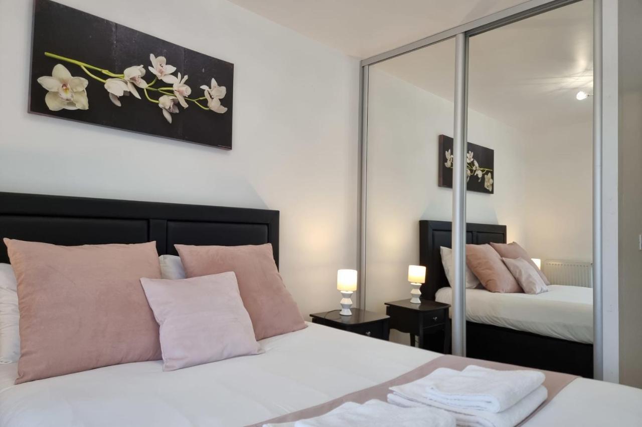 Chez Lou Et Dan 4P Apartment With Balcony Elevator And Secure Parking Honfleur Esterno foto