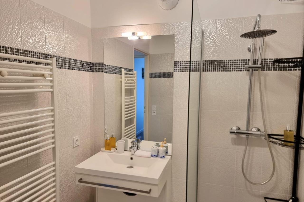 Chez Lou Et Dan 4P Apartment With Balcony Elevator And Secure Parking Honfleur Esterno foto